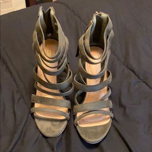 Strappy heeled sandals